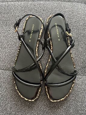 Zara Woman Black Patent Strappy Sandals with Leopard Trim